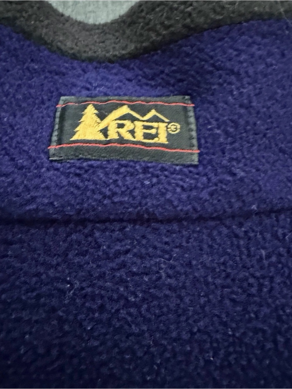 Vintage REI Vest Mens XL Purple Thaw Fleece Made In USA Hiking Outdoor - Picture 6 of 7